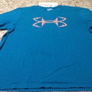 Under Armour tee